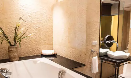 هتل تویین تاورز بانکوک